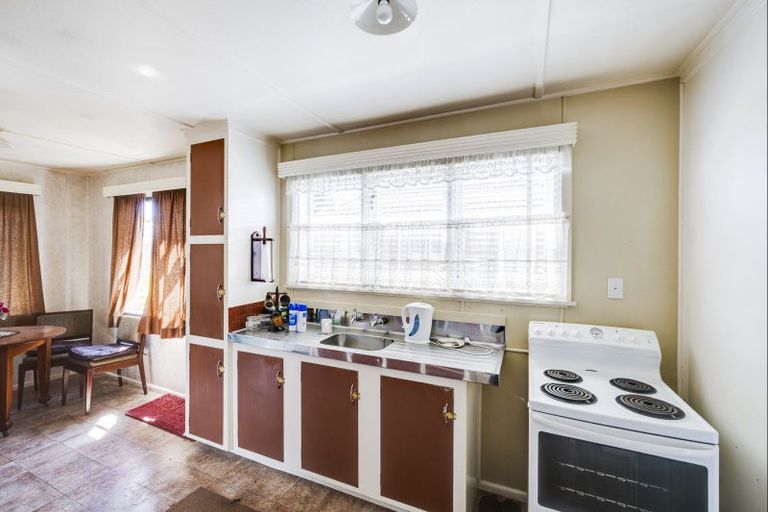 Photo of property in 700 Tamatea Street, Mahora, Hastings, 4120