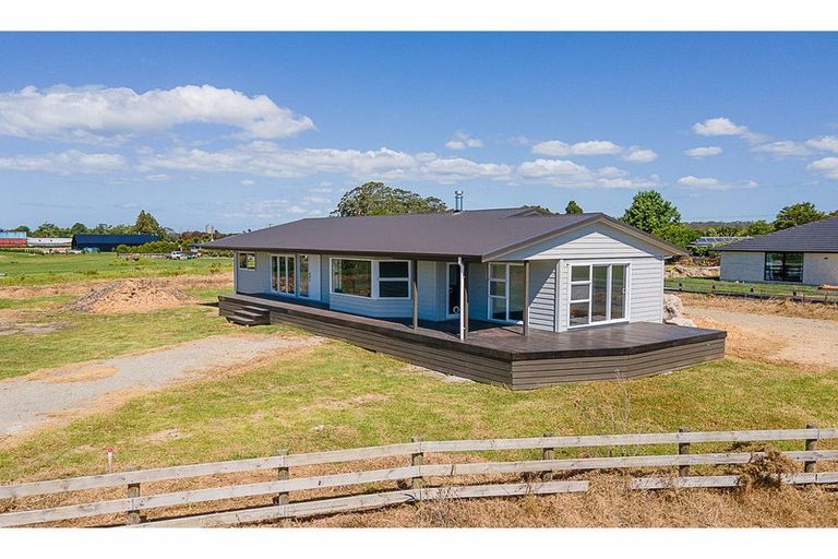 Photo of property in 208 Waipapa Road, Kerikeri, 0230
