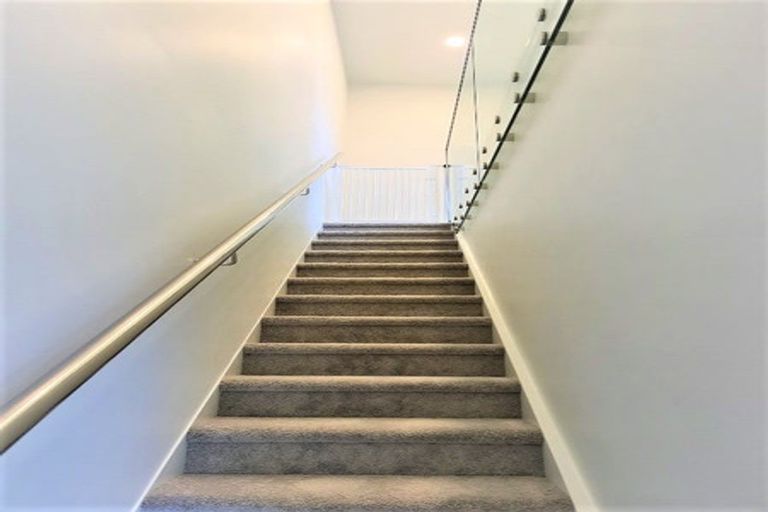 Photo of property in 1 Waka Street, Albany Heights, Auckland, 0632