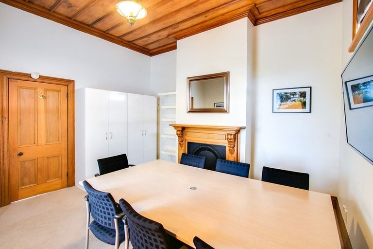 Photo of property in 1010 Heretaunga Street East, Parkvale, Hastings, 4122