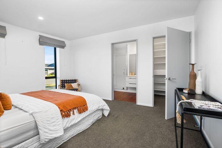 Photo of property in 43 Shadbolt Lane, Rolleston, 7614