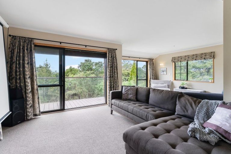 Photo of property in 361i Paremoremo Road, Paremoremo, Auckland, 0632