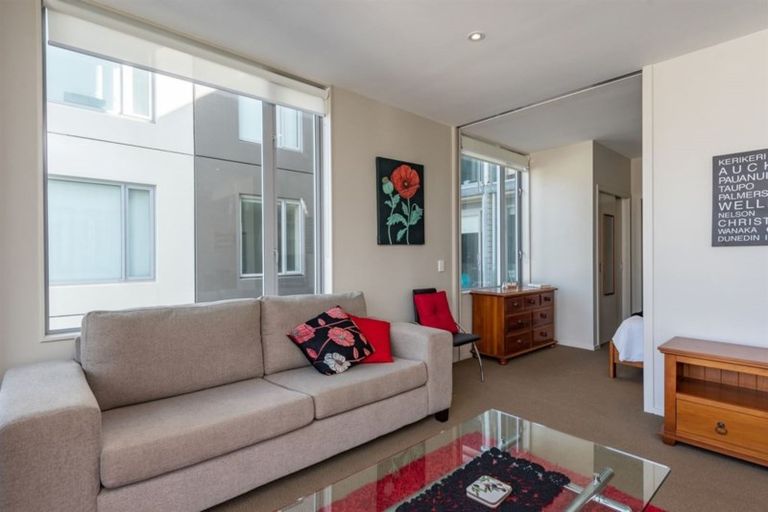 Photo of property in Trinity Apartments, 606/19 College Street, Te Aro, Wellington, 6011