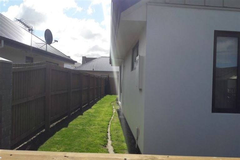 Photo of property in 4 Gallaghan Close, Wigram, Christchurch, 8042