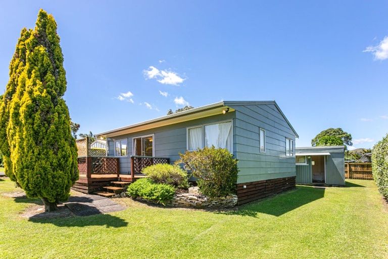Photo of property in 19a Whiritoa Beach Road, Whiritoa, Whangamata, 3691