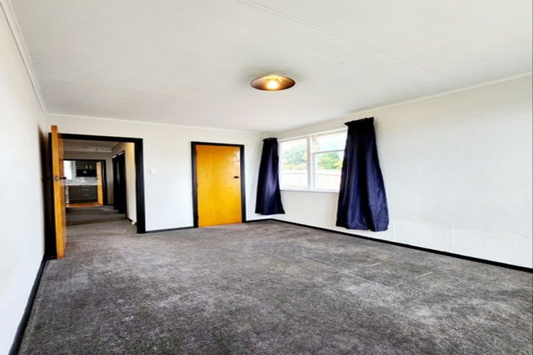 Photo of property in 15 Anne Street, Tokoroa, 3420