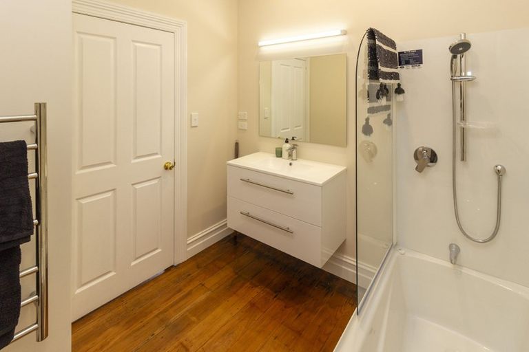 Photo of property in 23 Portal Street, Durie Hill, Whanganui, 4500