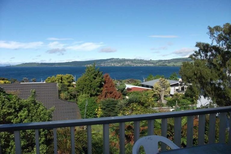 Photo of property in 2/18 Ngauruhoe Street, Hilltop, Taupo, 3330