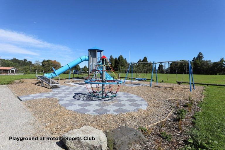 Photo of property in 30 Aoturoa Avenue, Rotoiti Forest, Rotorua, 3074