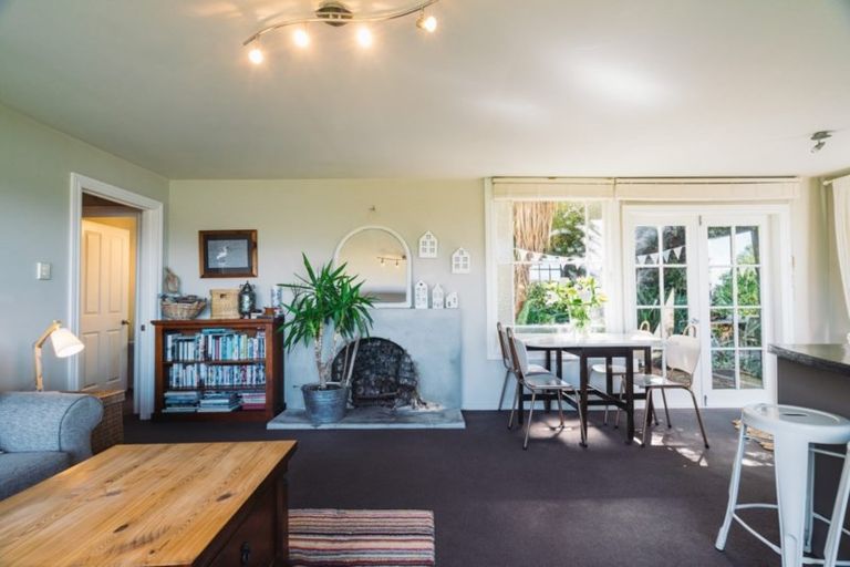 Photo of property in 121 Coast Road, Warrington, Waikouaiti, 9471