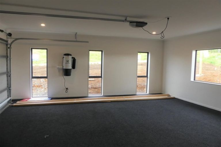 Photo of property in 3 Catherine Mclean Road, Pukekohe, 2120