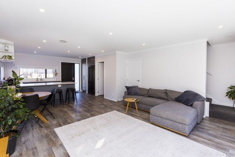 Photo of property in 25 Betty Boyes Street, Wallaceville, Upper Hutt, 5018