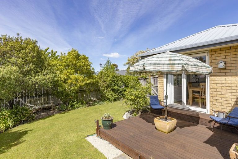 Photo of property in 16 Chamberlain Lane, Rangiora, 7400