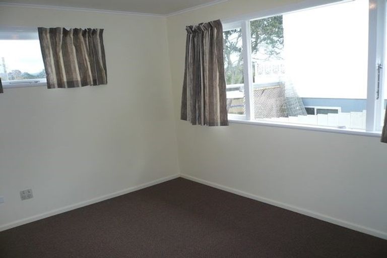 Photo of property in 45a Rangeview Road, Sunnyvale, Auckland, 0612