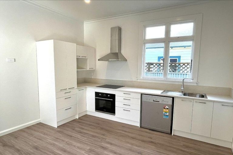 Photo of property in 89 Victoria Avenue, Palmerston North, 4410