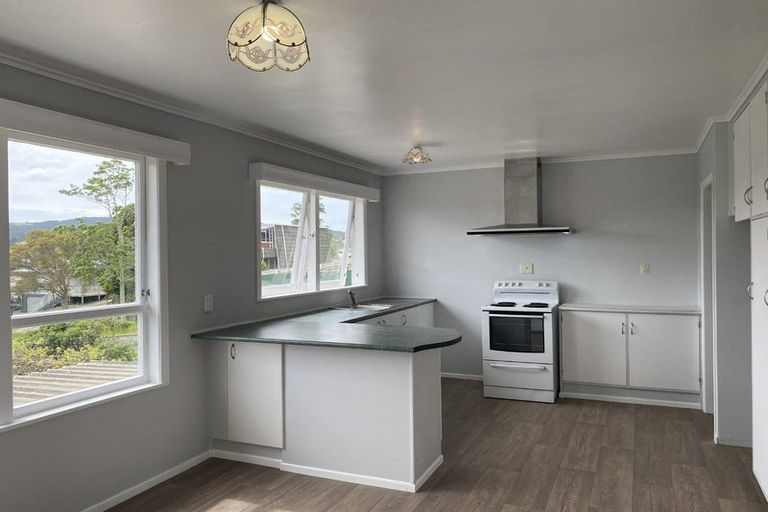 Photo of property in 46 Sherwood Road, Onerahi, Whangarei, 0110