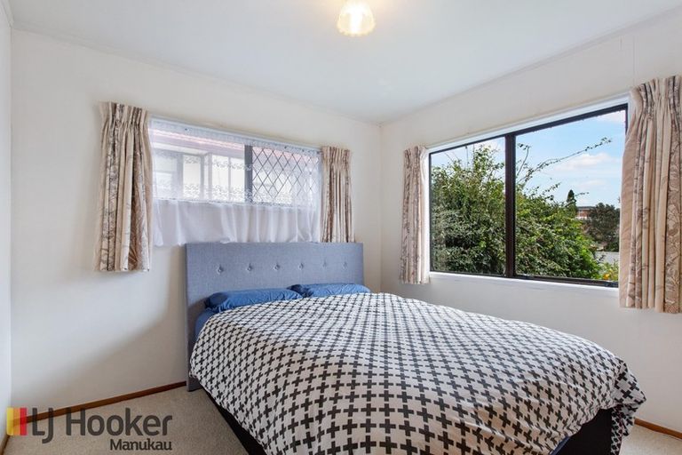 Photo of property in 1/52 Haseler Crescent, Howick, Auckland, 2014