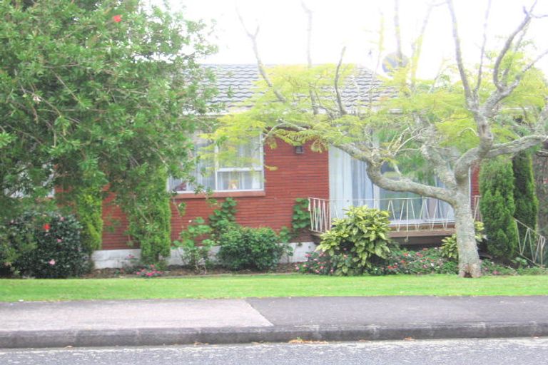 Photo of property in 1/71 O'halloran Road, Howick, Auckland, 2014
