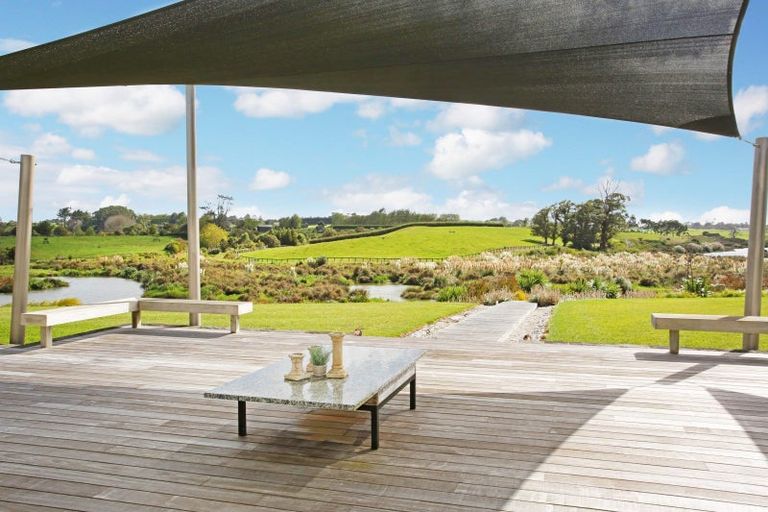 Photo of property in 80a Blackbridge Road, Karaka, Papakura, 2580