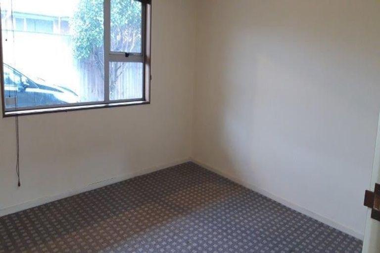 Photo of property in 2/11 Angela Street, Upper Riccarton, Christchurch, 8041