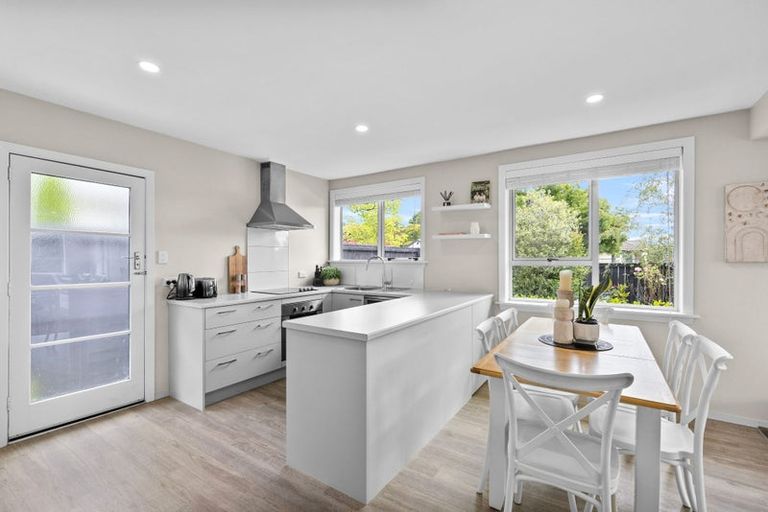 Photo of property in 1/36 Condell Avenue, Papanui, Christchurch, 8053