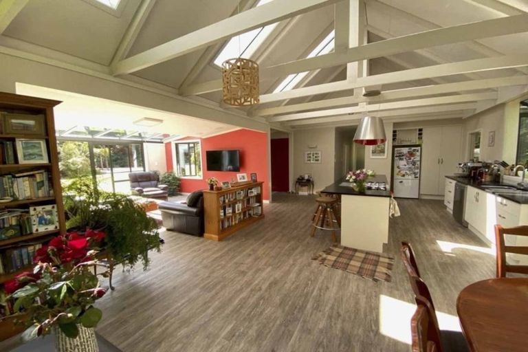 Photo of property in 38 Ruru Avenue, Otatara, Invercargill, 9879