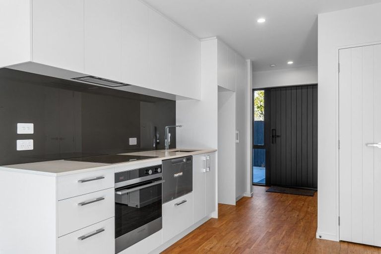 Photo of property in 3/98 Proctor Street, Papanui, Christchurch, 8053