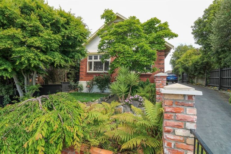 Photo of property in 4 Hertnon Street, West End, Timaru, 7910