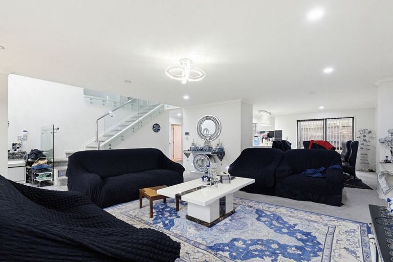 Photo of property in 56a Cambridge Terrace, Papatoetoe, Auckland, 2025