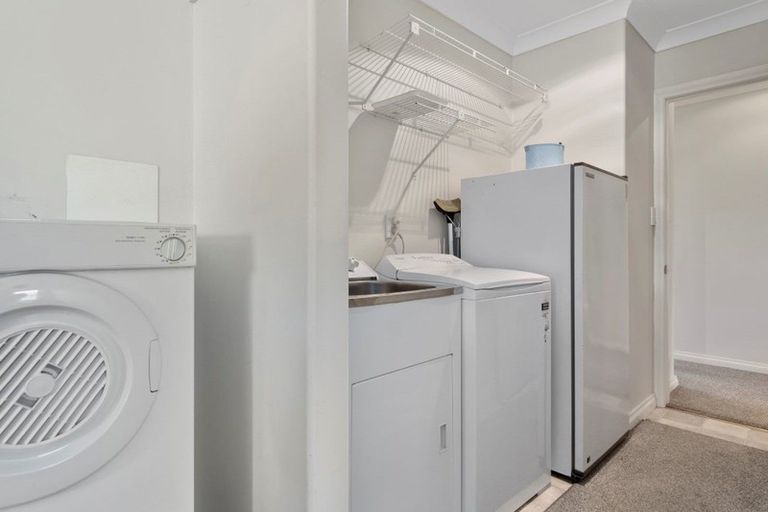 Photo of property in 10 Brodie Place, Bethlehem, Tauranga, 3110