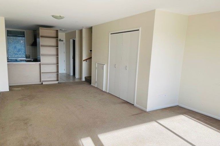 Photo of property in 5/17 Waihi Way, East Tamaki, Auckland, 2013