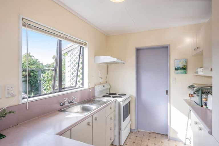 Photo of property in 8 Dennis Taylor Court, Paraparaumu, 5032