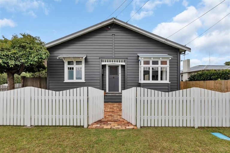 Photo of property in 5 North Street, Woodhill, Whangarei, 0110
