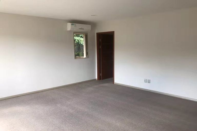 Photo of property in 91a Kyle Road, Greenhithe, Auckland, 0632