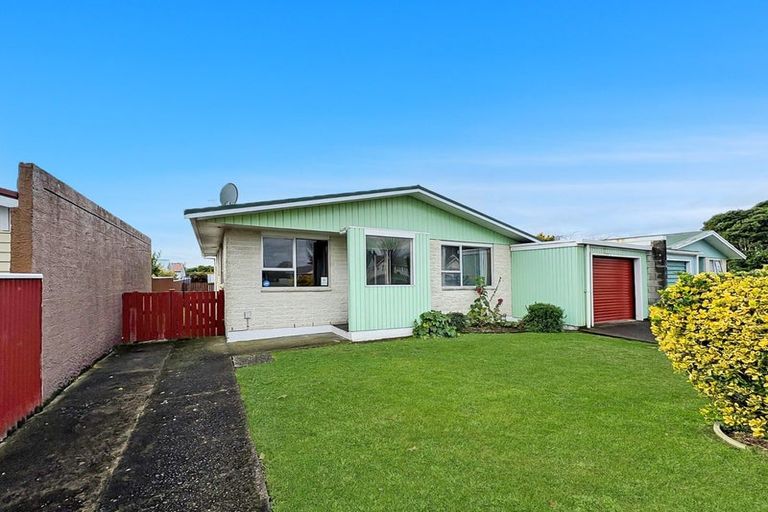 Photo of property in 53 Liverpool Street, Levin, 5510