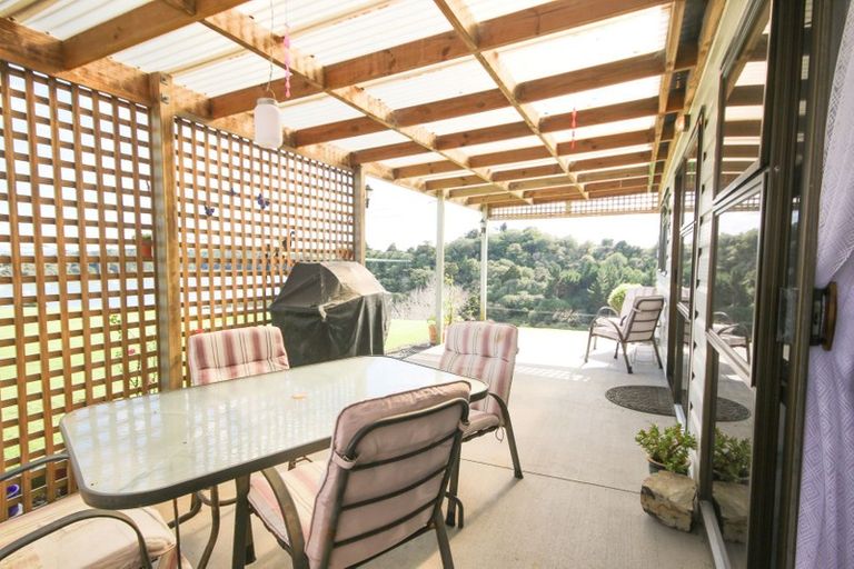 Photo of property in 29 Oxford Street, Whakapirau, Maungaturoto, 0583