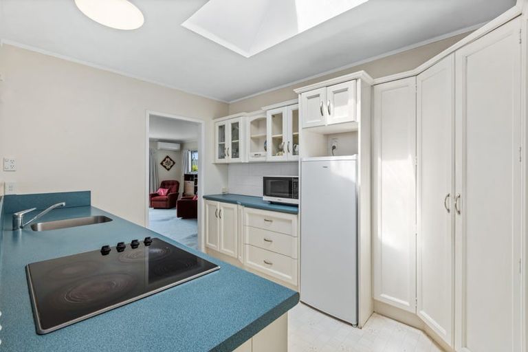 Photo of property in 75 Marellen Drive, Red Beach, 0932