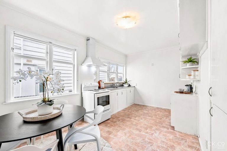 Photo of property in 54 Nelson Street, Petone, Lower Hutt, 5012