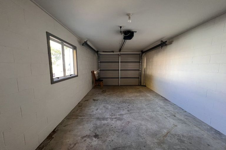 Photo of property in 56 Somerset Crescent, Spreydon, Christchurch, 8024