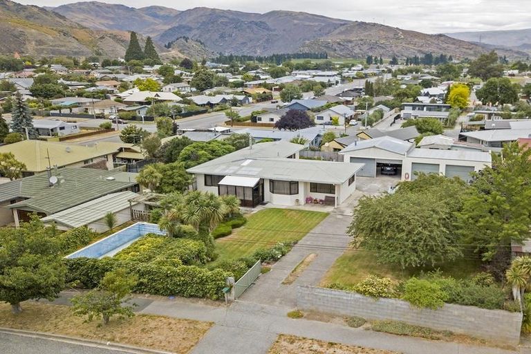 Photo of property in 54 Horace Street, Cromwell, 9310