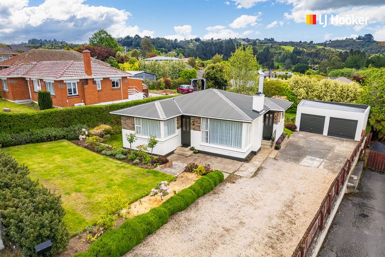 Photo of property in 10 Main Road, Fairfield, Dunedin, 9018