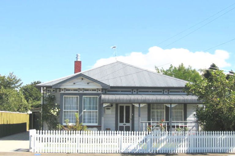 Photo of property in 16 Murray Street, Wallaceville, Upper Hutt, 5018