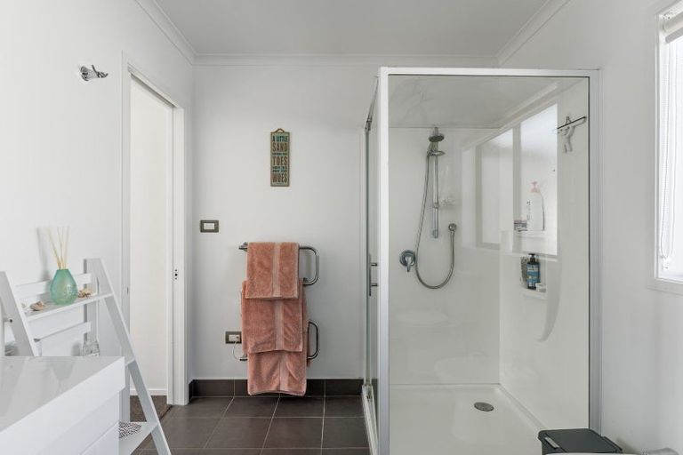 Photo of property in 41 Sterling Park, Lytton West, Gisborne, 4010