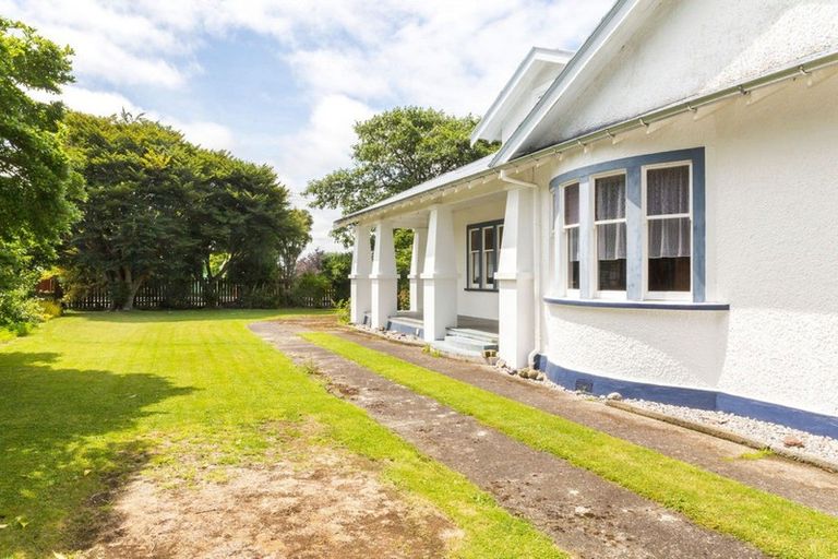 Photo of property in 39 Guy Street, Dannevirke, 4930