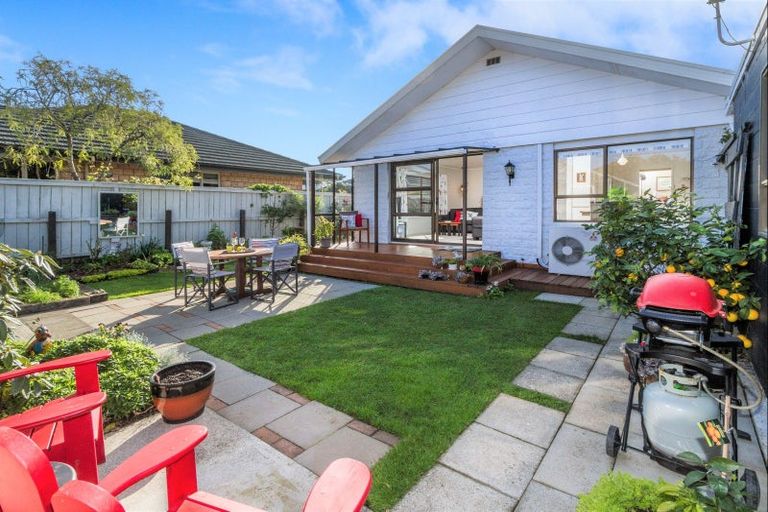 Photo of property in 2/74 Cambria Street, The Wood, Nelson, 7010