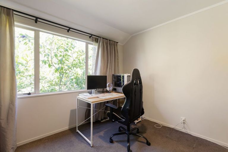 Photo of property in 18 Halcione Close, Flagstaff, Hamilton, 3210