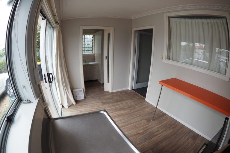 Photo of property in 23 England Street, Phillipstown, Christchurch, 8011