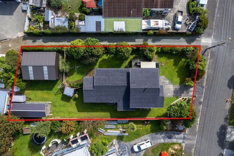 Photo of property in 4 Huia Street, Waikawa, Picton, 7220