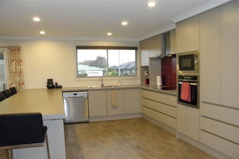 Photo of property in 66 Salford Street, Windsor, Invercargill, 9810