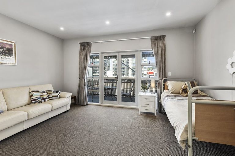 Photo of property in Galleria Apartments, 1/77 Tory Street, Te Aro, Wellington, 6011